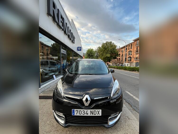 Renault Grand Scenic 1.5 dci 110cv AUTOMATICO foto 8
